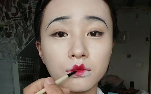 唐朝泪妆,模特还是这位小姐姐