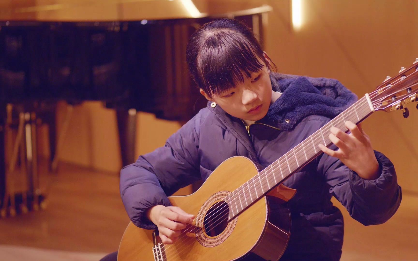 叶子瑜 古典吉他《船歌》贵阳凌云吉他