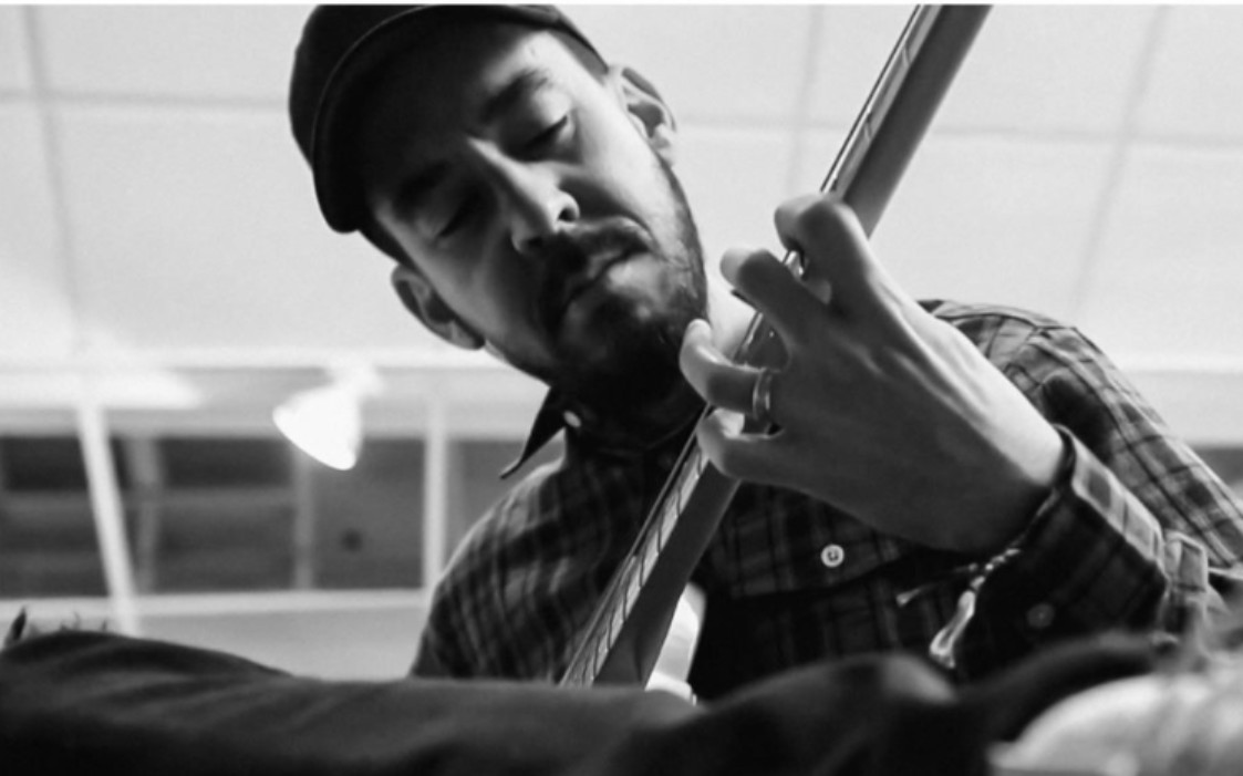 [图]【AI Cover】Mike Shinoda - The Little Things Give You Away