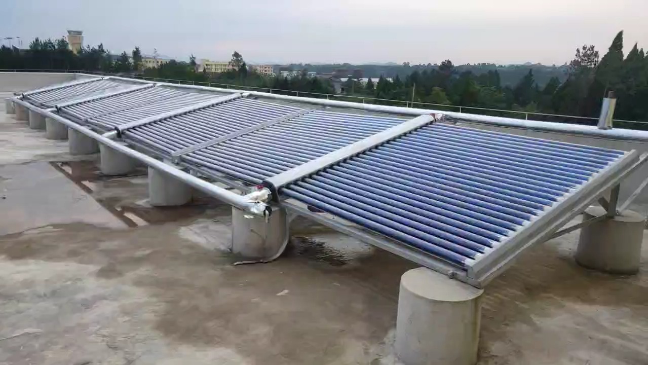 太阳能真空管集热器安装