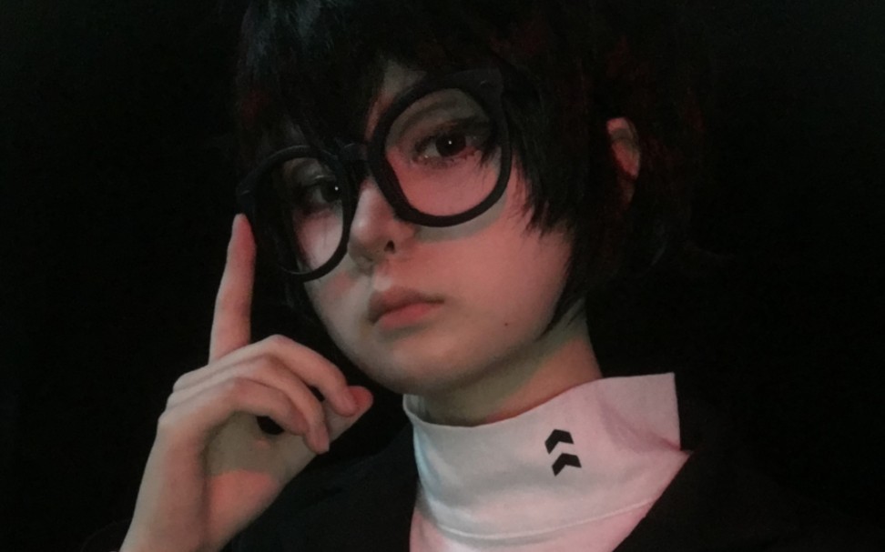 相貌平平雨宫莲