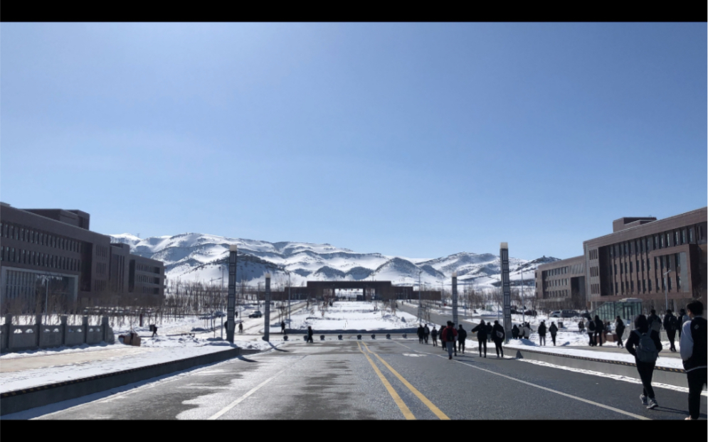 广东来新疆大学的那谁,你在干嘛呢!