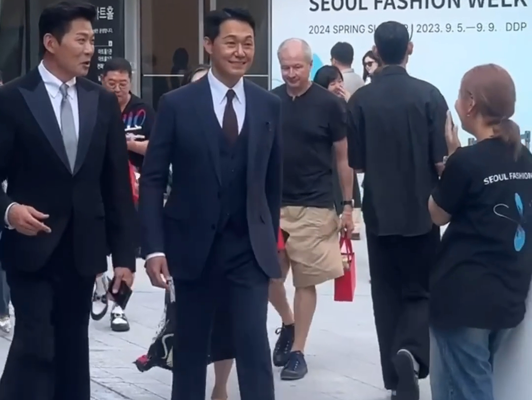 【朴成雄】首尔时装周