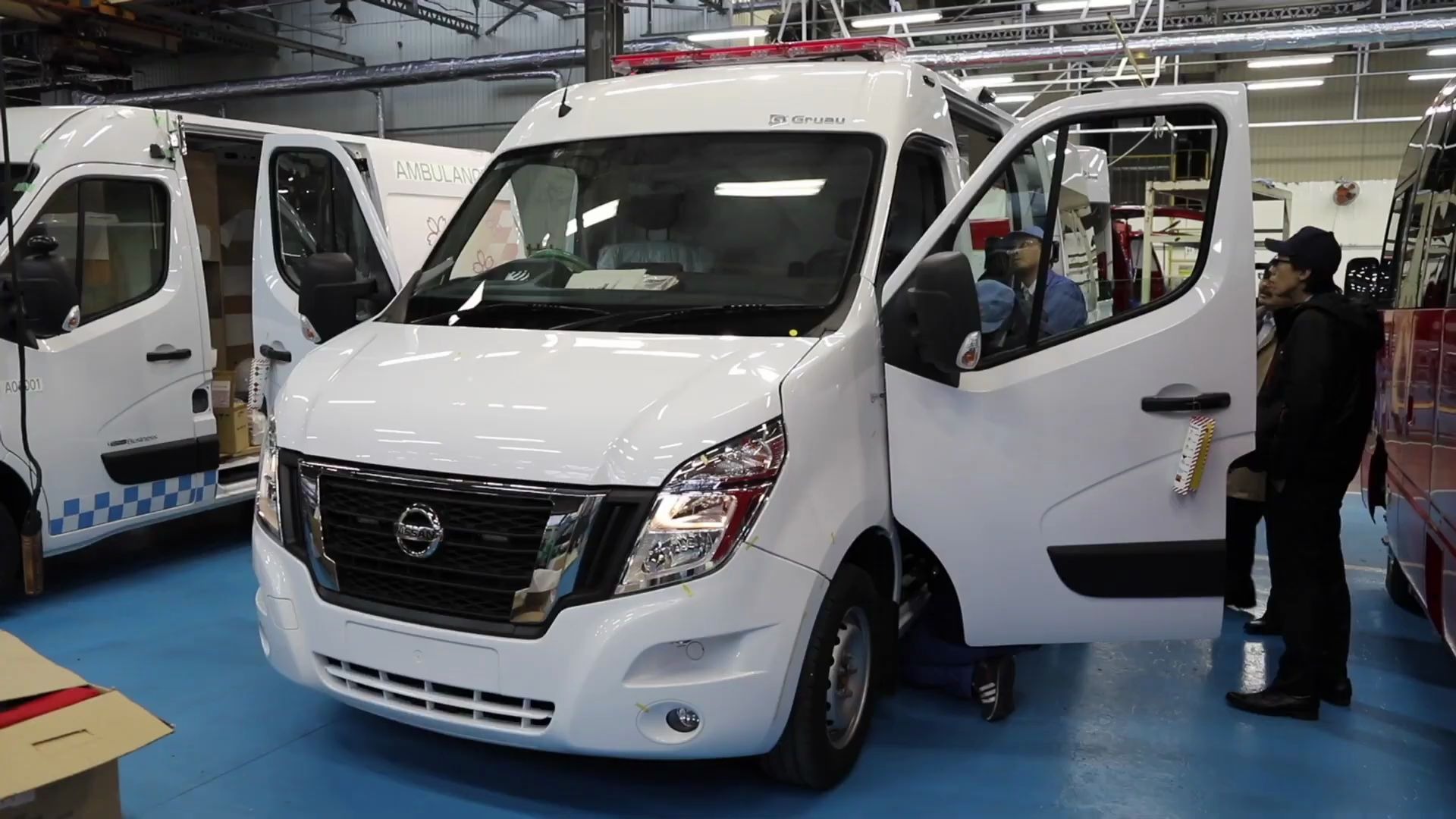 nissan制造日本首台ev电动救护车正式投入使用