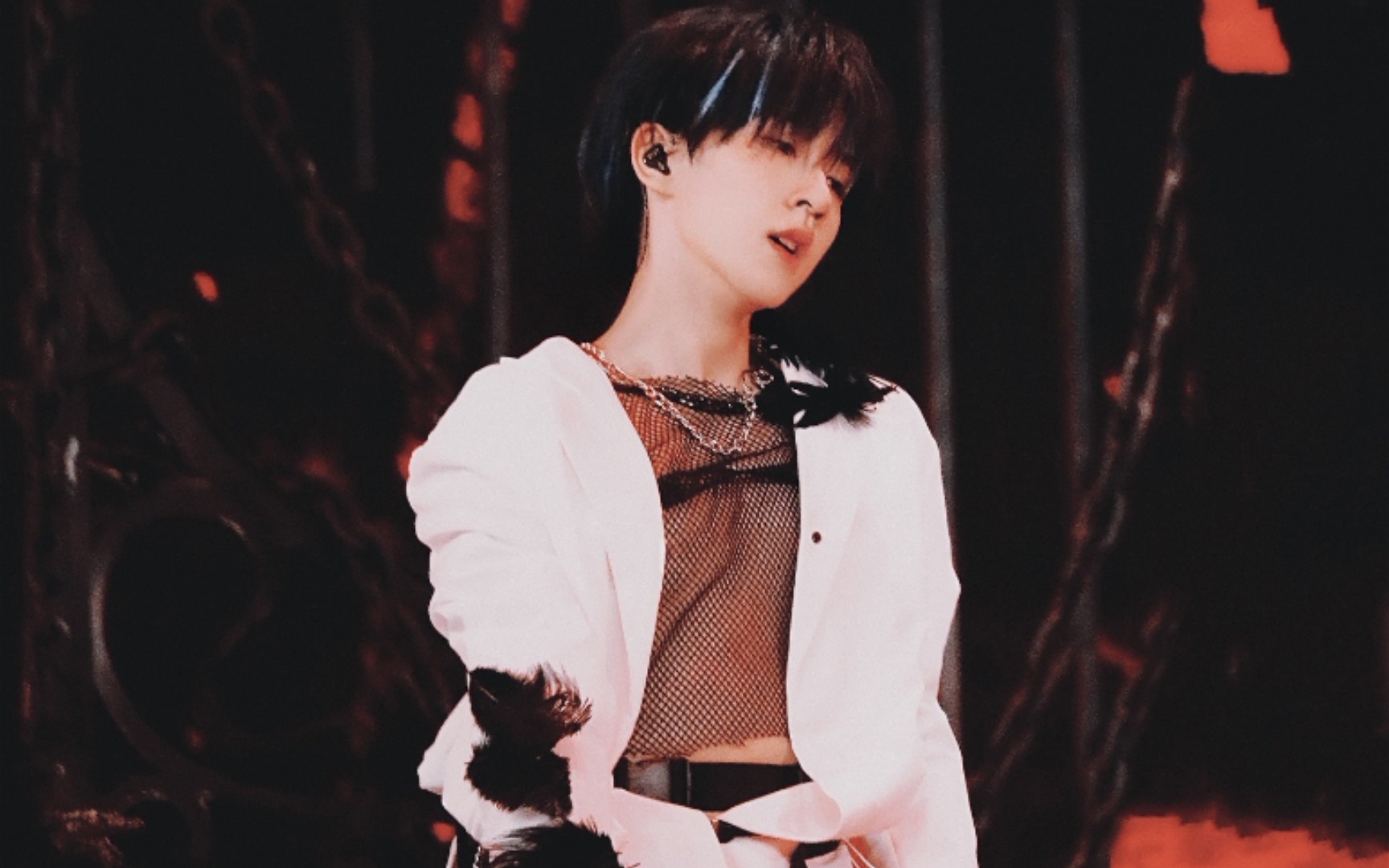 【贺峻霖】criminal 舞台reaction_哔哩哔哩_bilibili