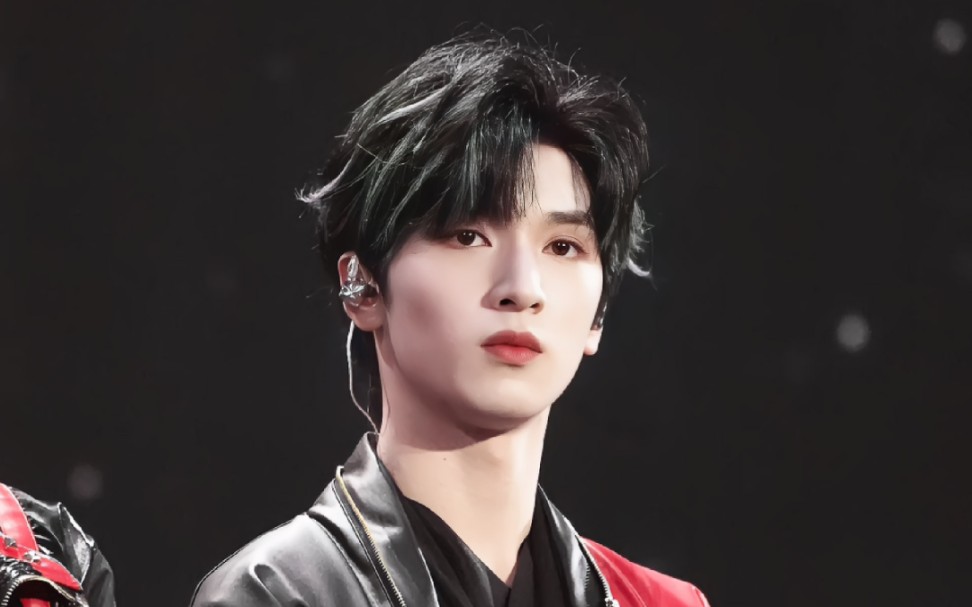 新英雄严浩翔介绍来啦