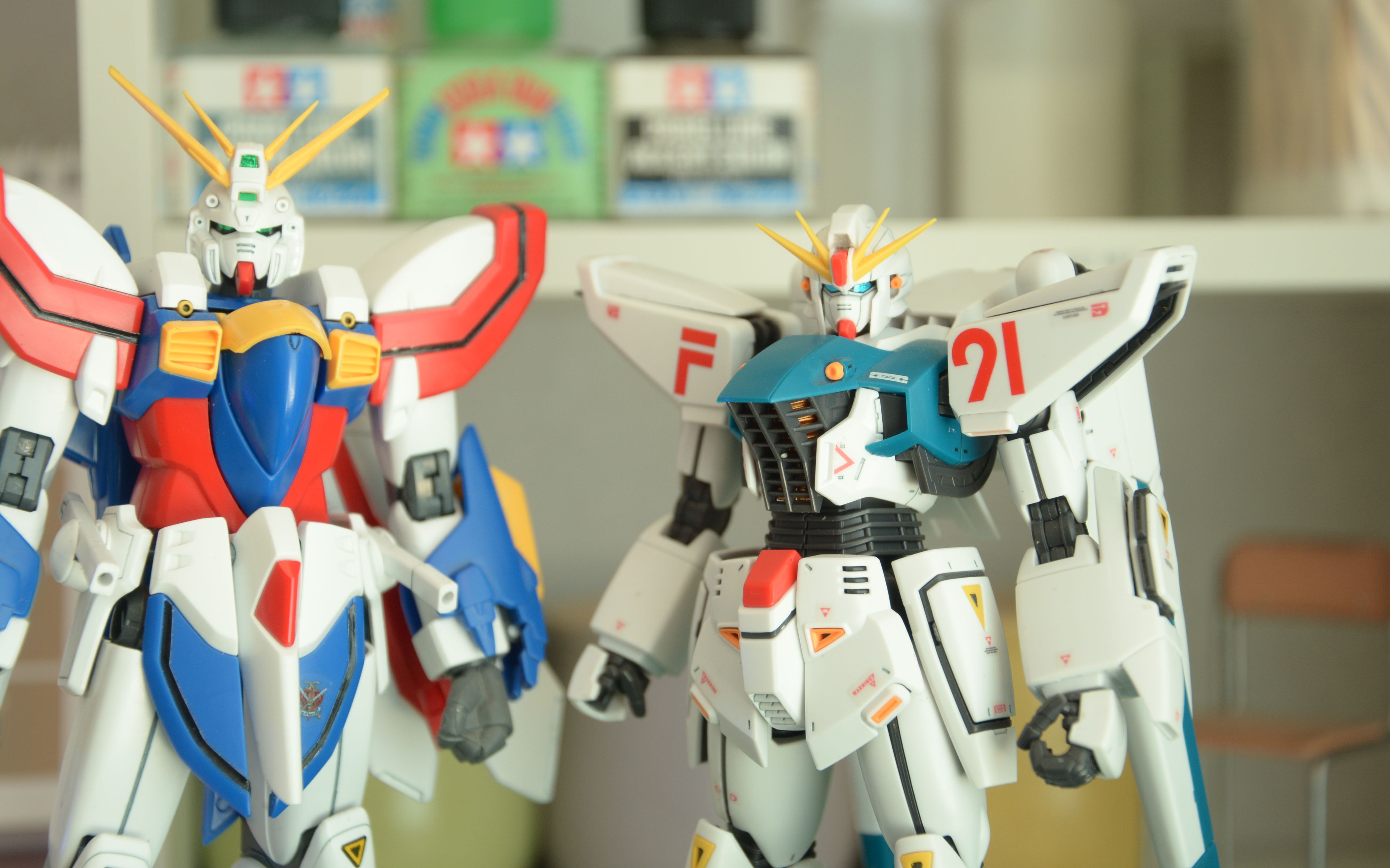 【桌面战争】神高达对战f91,定格动画尝试