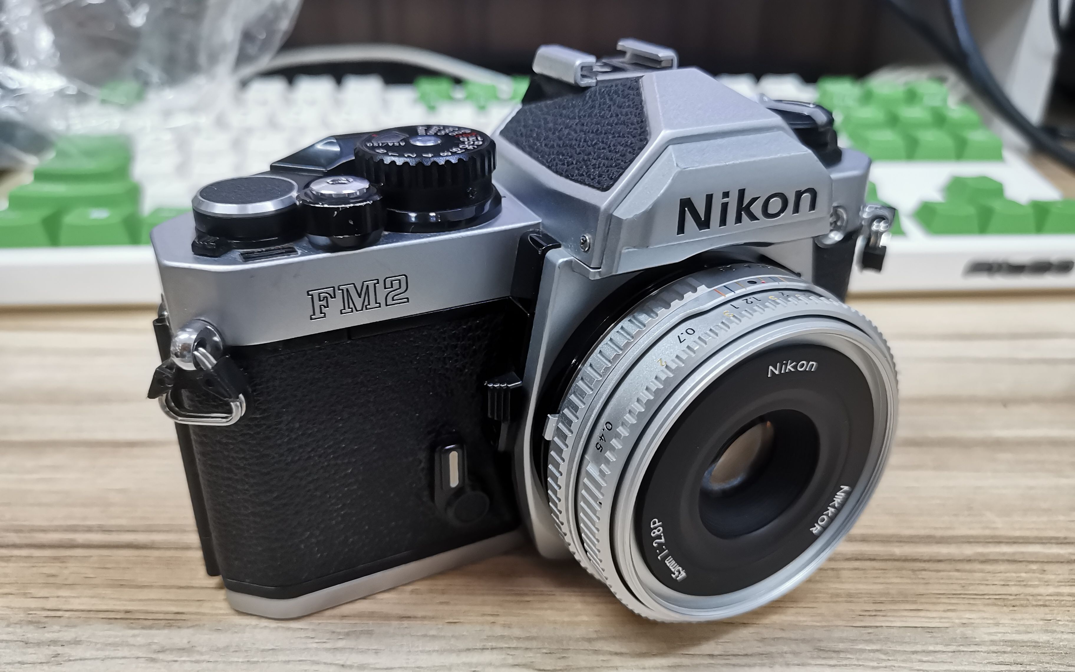 links同款 | 20年前高颜值天塞鹰眼 | 尼康45mm f2.