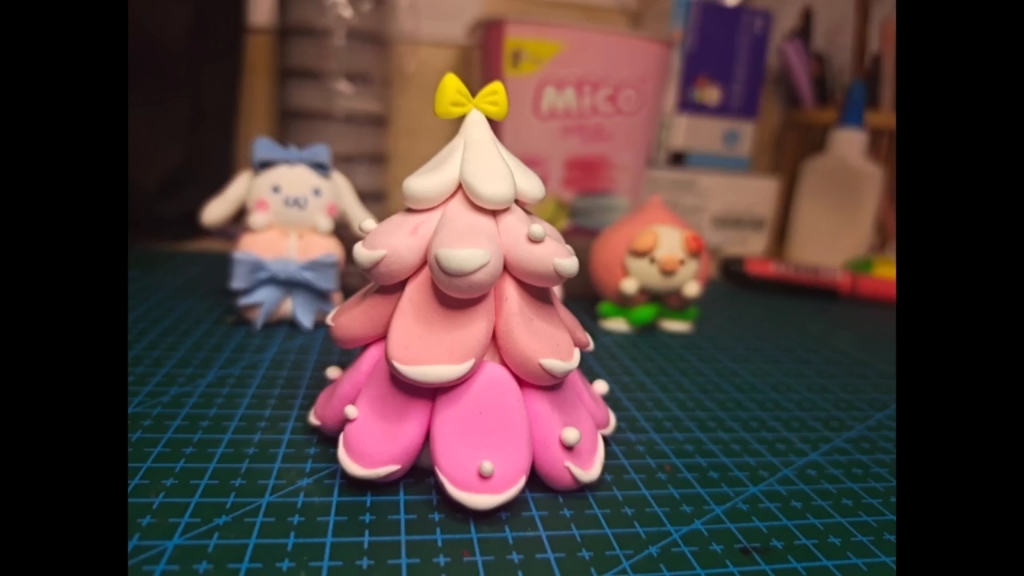 粉色的黏土圣诞树,少女心泛滥,快@你的闺蜜做吧