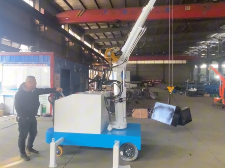 94移动液压吊机,多角度精细操作设计!