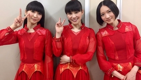 日本红白歌唱大赛 Perfume 12回 Fusion 紅白ver 哔哩哔哩 つロ干杯 Bilibili