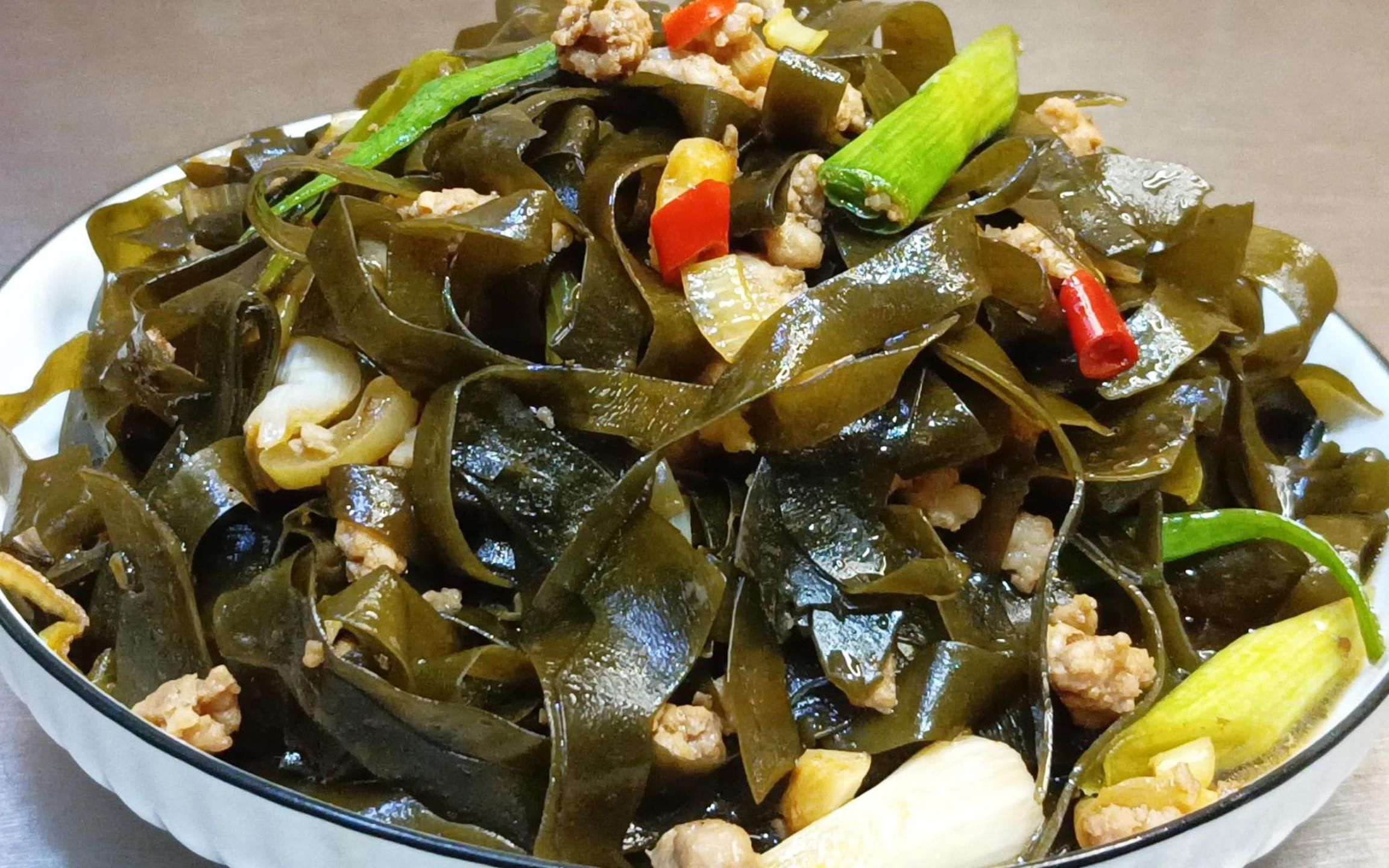 家常小炒,零难度的肉沫炒海带,简单美味可口!