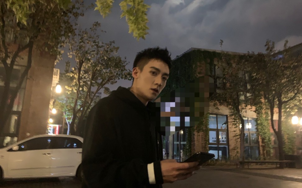 谷嘉诚斯凯奇直播天猫视角