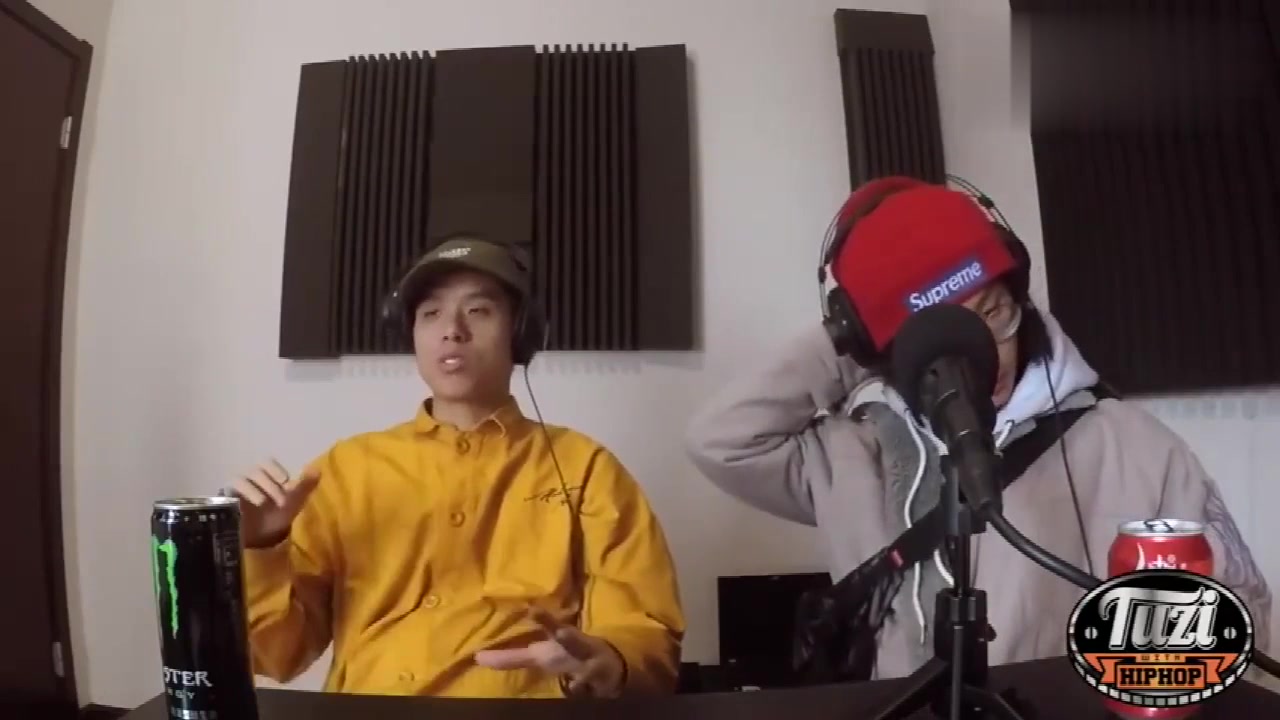 法老采访片段buzzy马思唯的暴风雨我听了很多遍