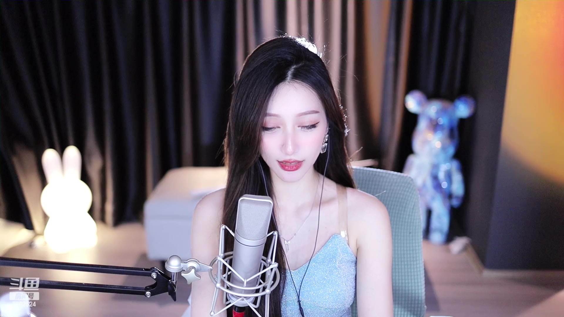 小思雨mm 你们怎么知道我12号过生日呀~ 2023-03-11 录播