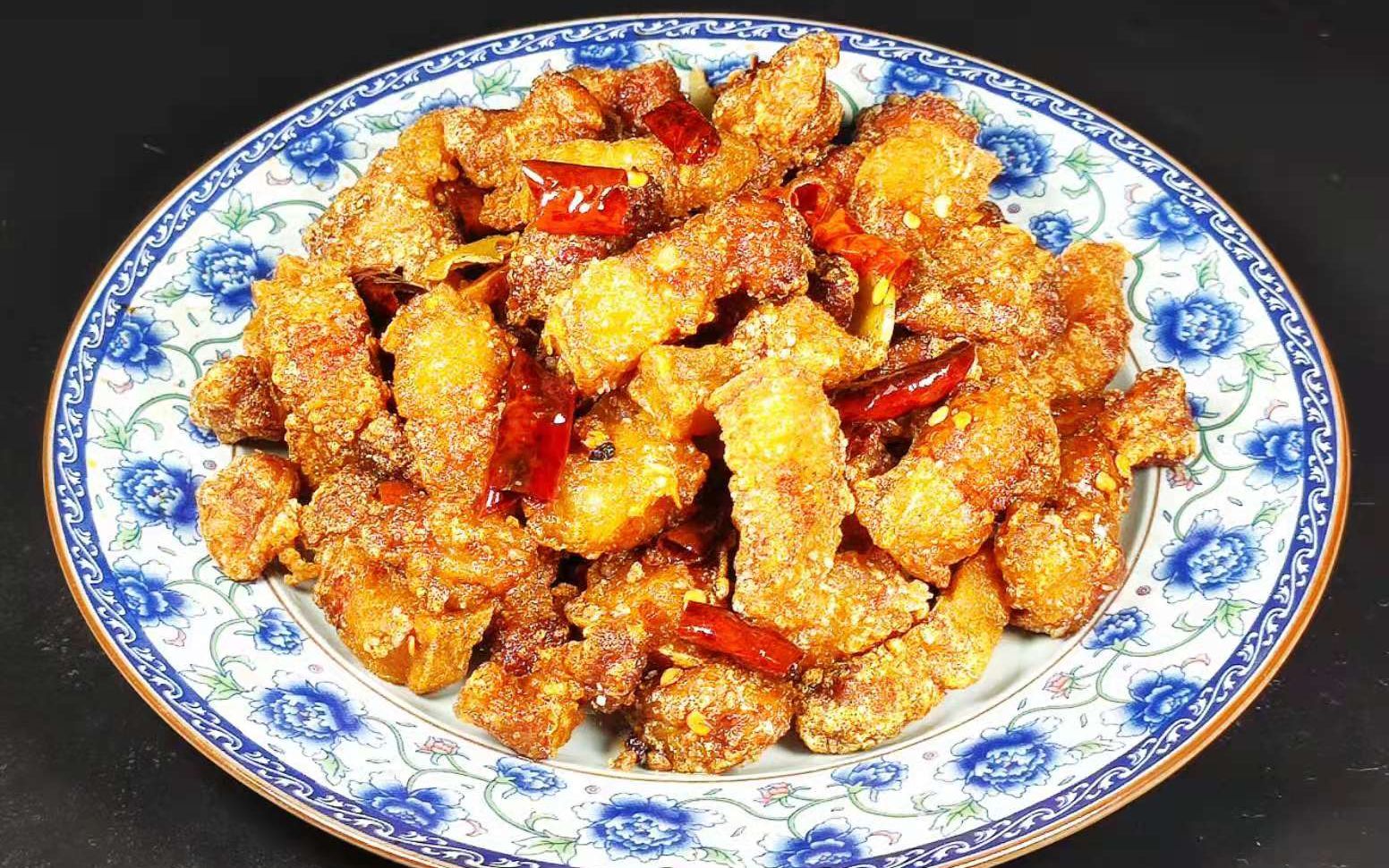 香酥五花肉的家常做法做出来焦香酥脆肥而不腻吃上一口嘎嘣脆