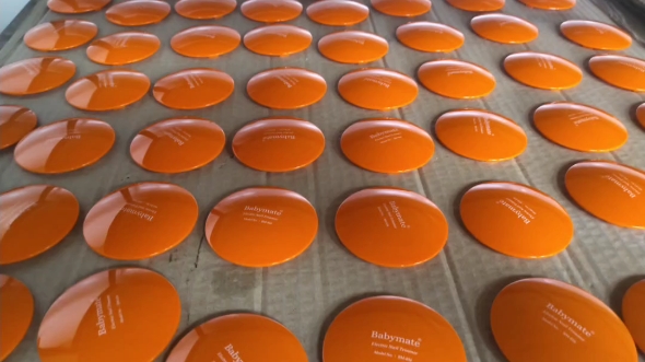 喷漆~移印~丝印 加工★塑料制品 ★金属制品★硅橡胶制品 ★竹木制品