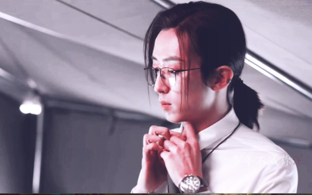 刘丧惊鸿一面某知名猫鼬