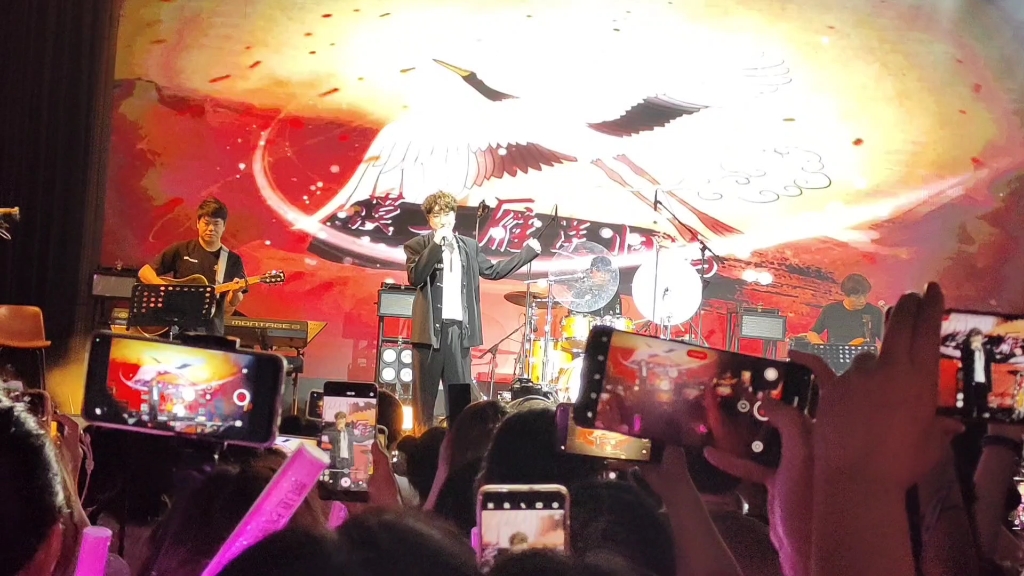 李常超《君临天下》五一广州现场大合唱