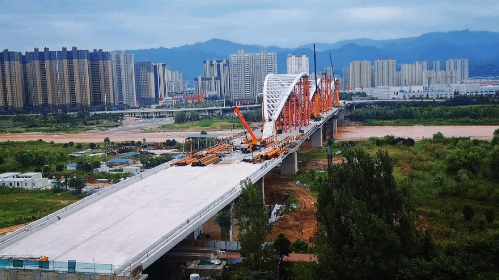 #宝鸡头条 印象新建中的钛谷大桥,秦岭、渭水、渭河生态公园!看“中国” ,来宝鸡!哔哩哔哩bilibili