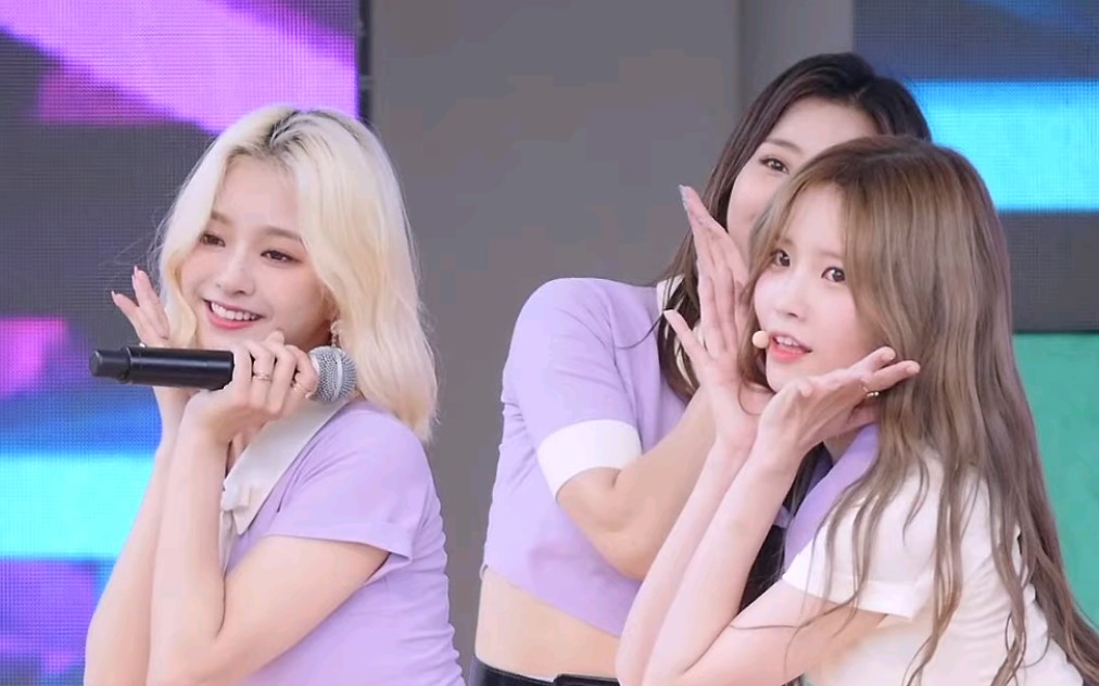 korean〕韩国女团fromis_9 love_bomb热舞_哔哩哔哩 (゜-゜)つロ