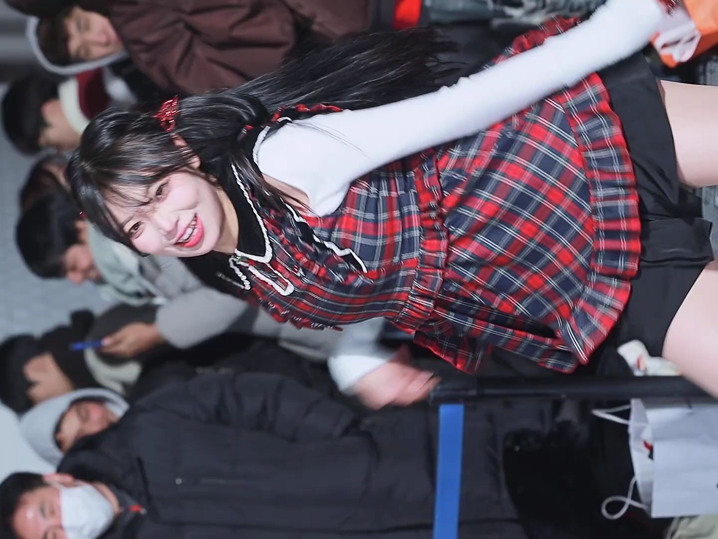 韩国舞团 mic bebe直拍