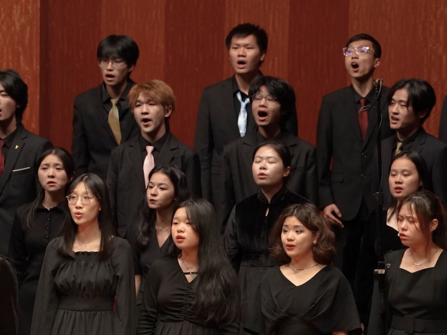 【韵落钱塘现场】李嘉宇:《永遇乐·京口北固亭怀古》"睹物怀古,忆