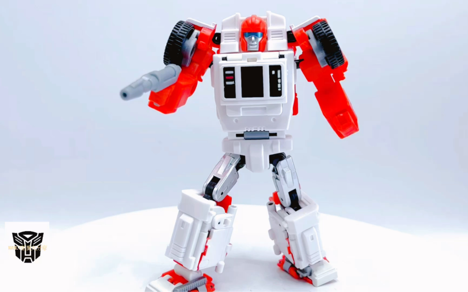 变形金刚bc背离汽车形态变形视频