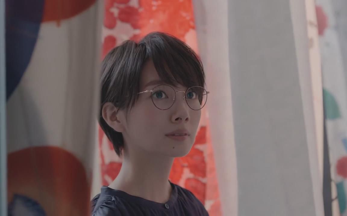 日本cm波瑠巴黎三城眼镜cm与拍摄花絮