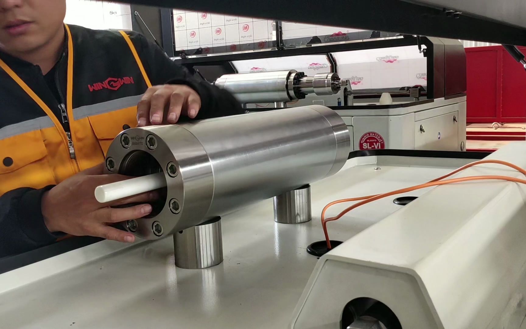 水刀增压泵增压器安装教程