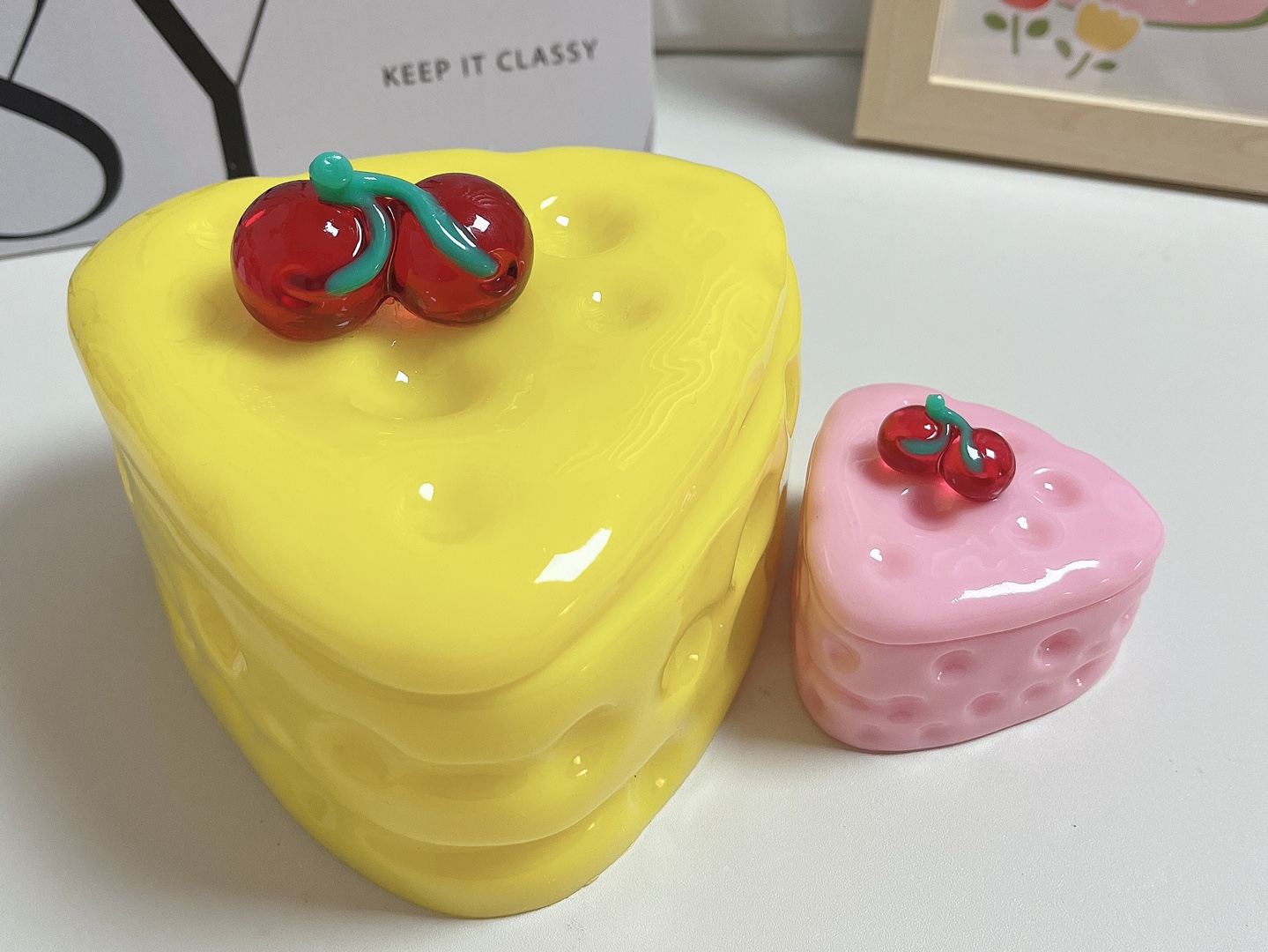 脱模樱桃奶酪收纳盒