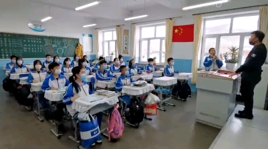 [图]学生版半生雪。