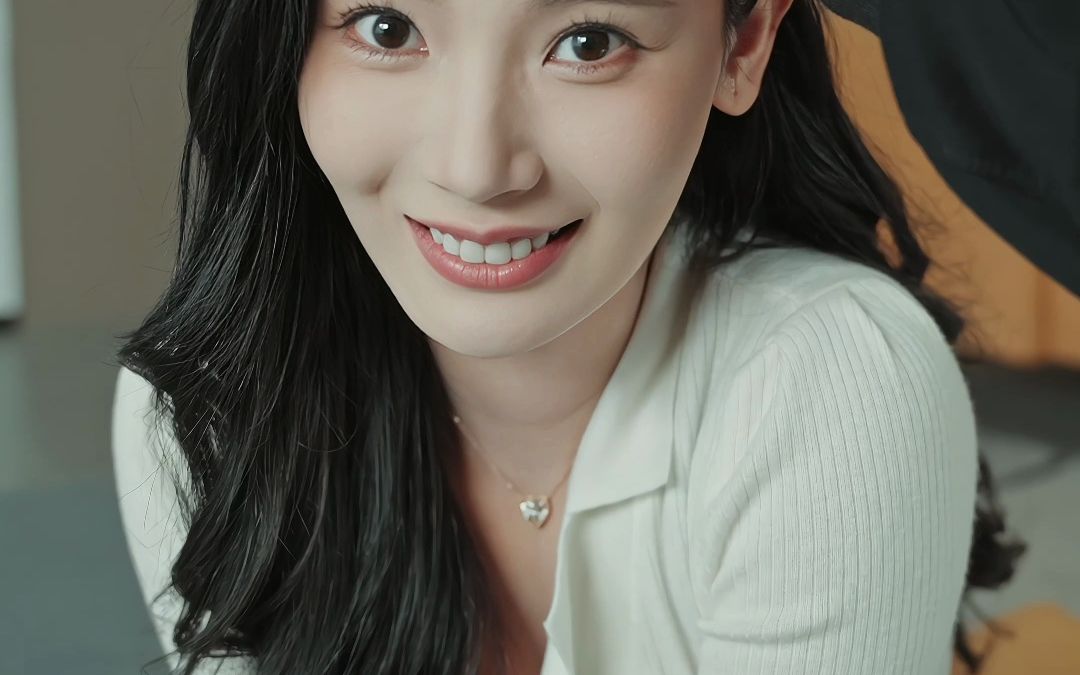 和王星辰在家被外星人包围了怎么办?别害怕,先跟姐姐做会儿瑜伽!