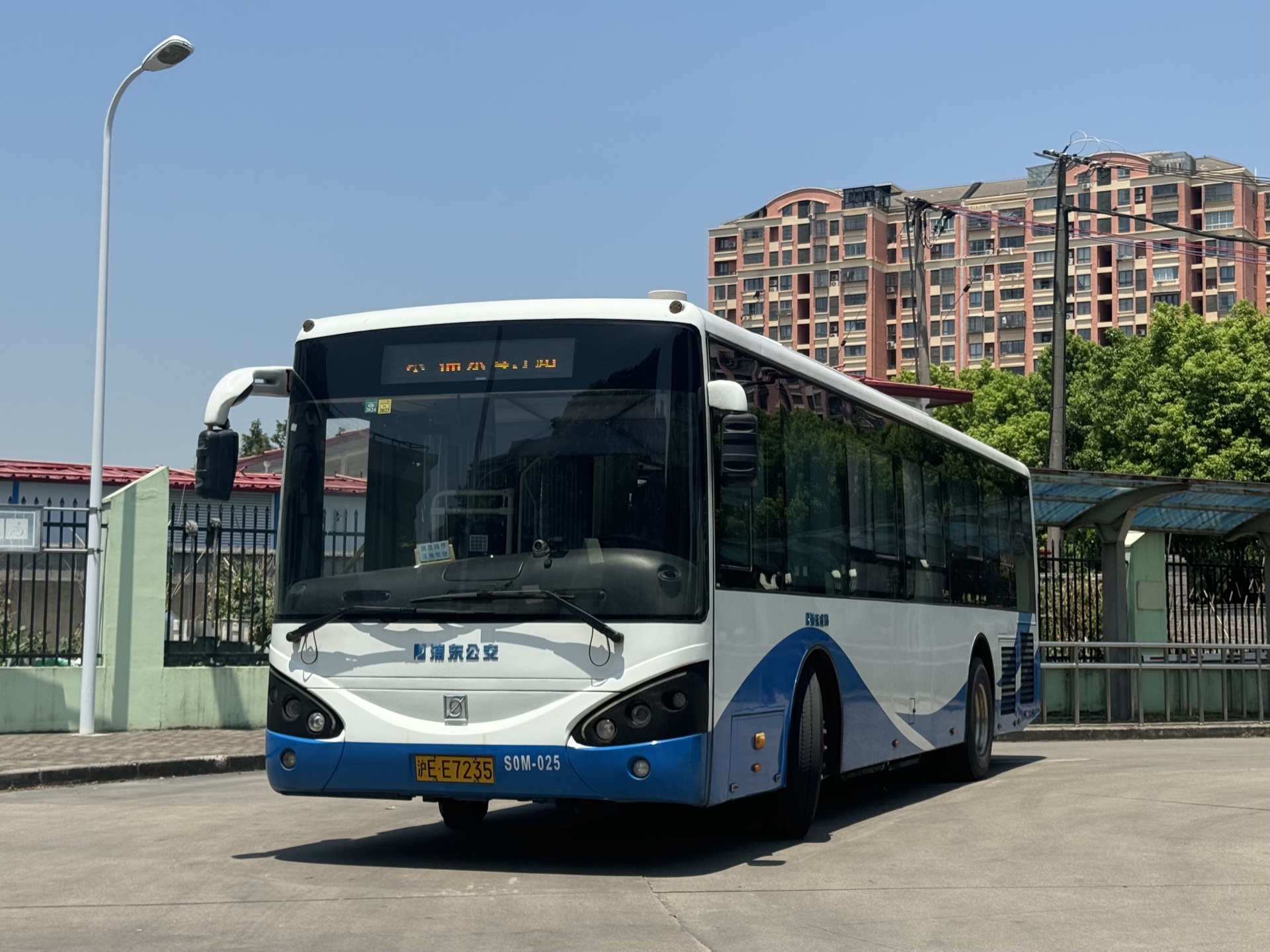 上海公交 浦东金高 三分公司 浦东45路 大同路石家街(市七医院)往康悦