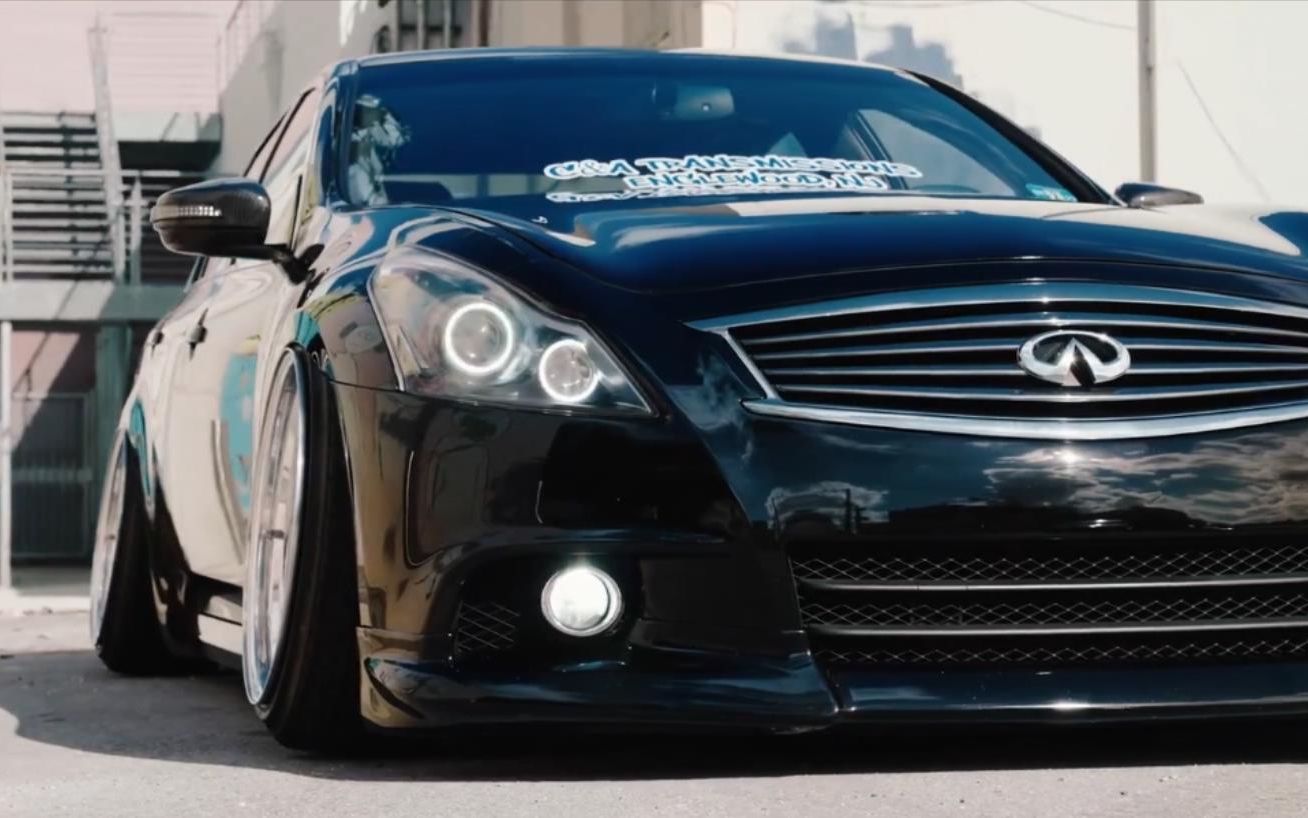 英菲尼迪skyline g37 姿态低趴!