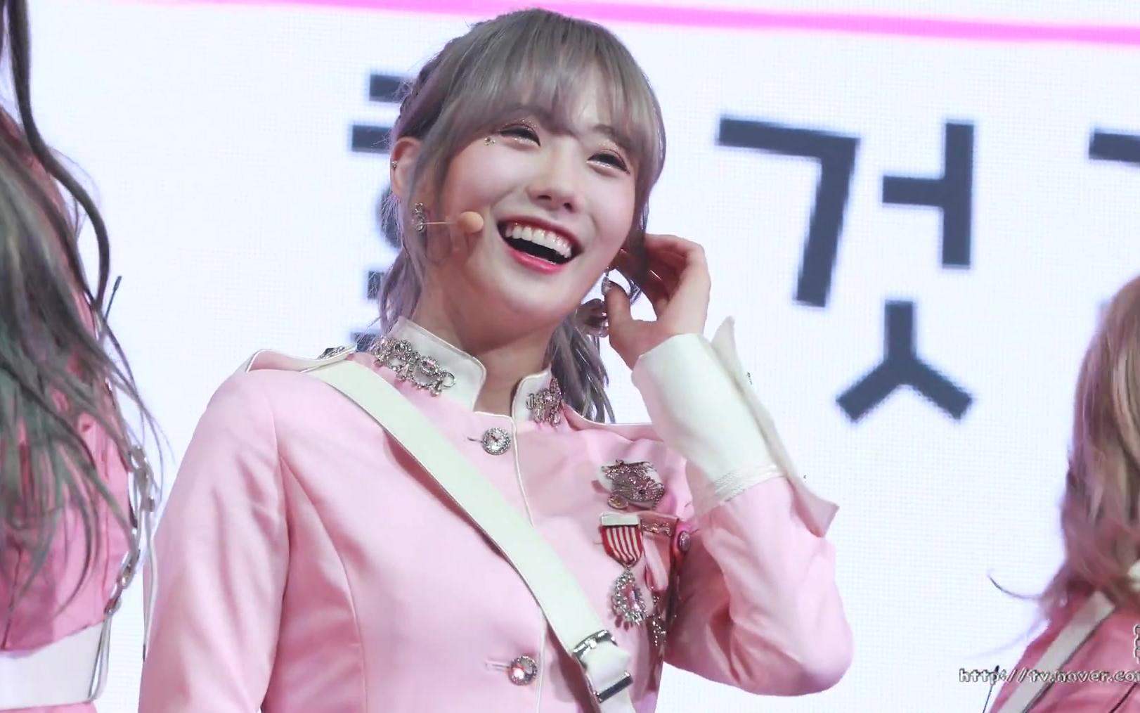 20180325 宇宙少女ujung一期创团式 游戏环节 主拍卤蛋_哔哩哔哩_bili