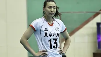 两翼齐飞！女排国手留洋首秀狂砍30分，金烨19分入账助东家3比1