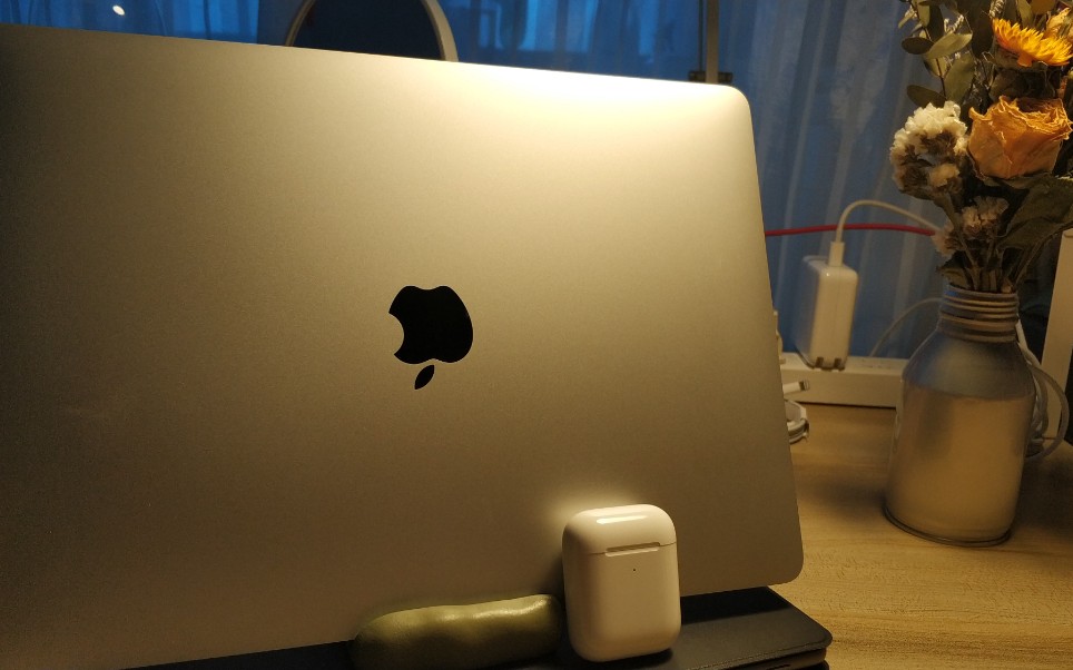 [图]2020苹果教育优惠GET！macbook pro2020 13寸+air pods 2