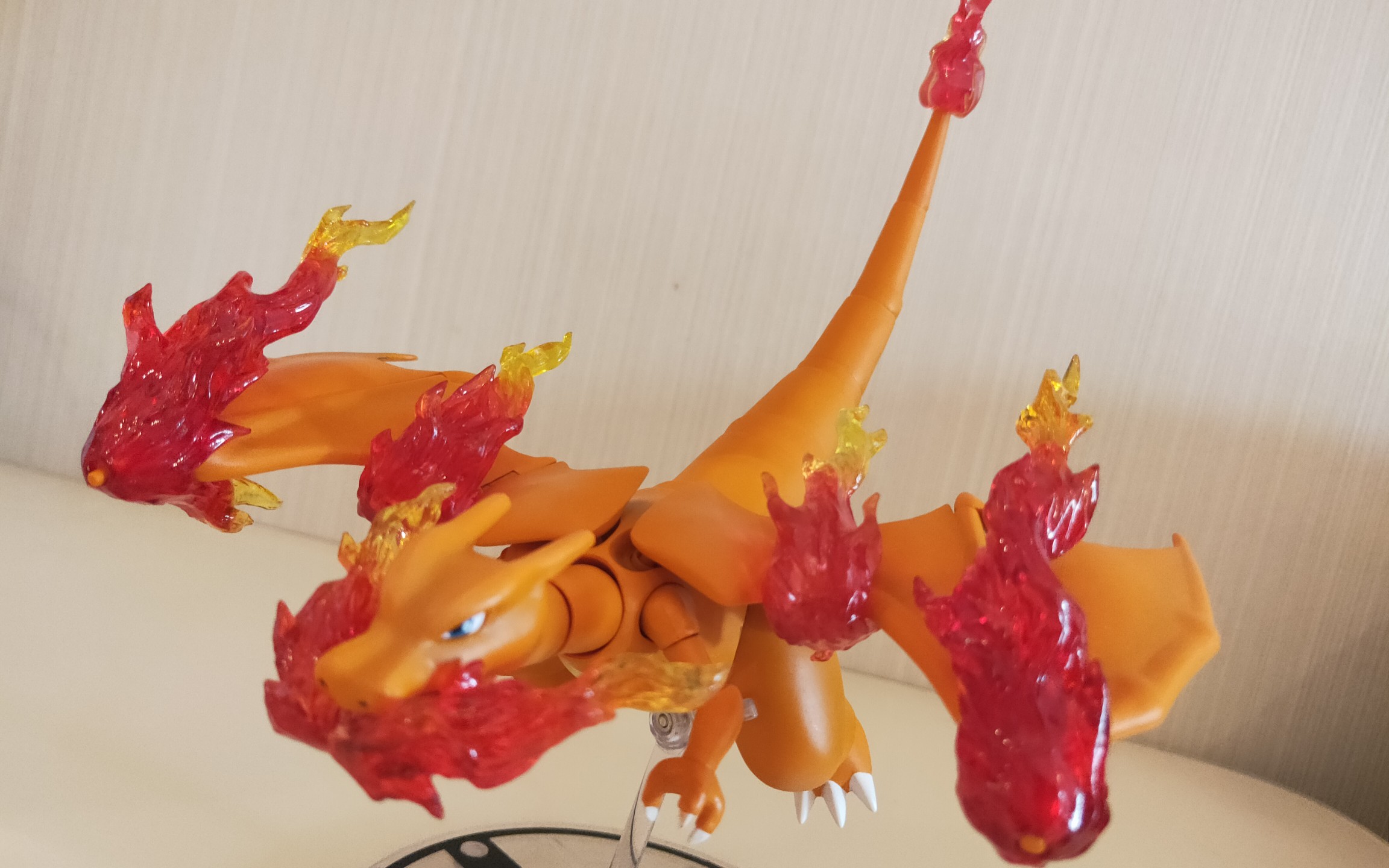 神奇宝贝shf喷火龙