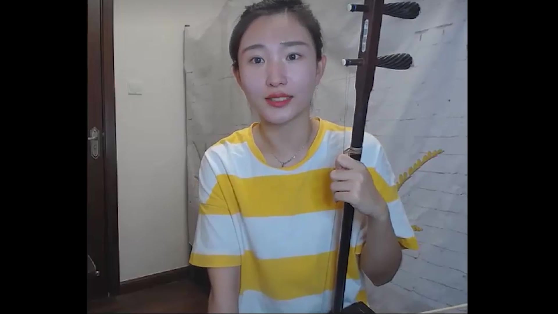 直播二胡教学持琴持弓坐姿厂家直销二胡国韵二胡