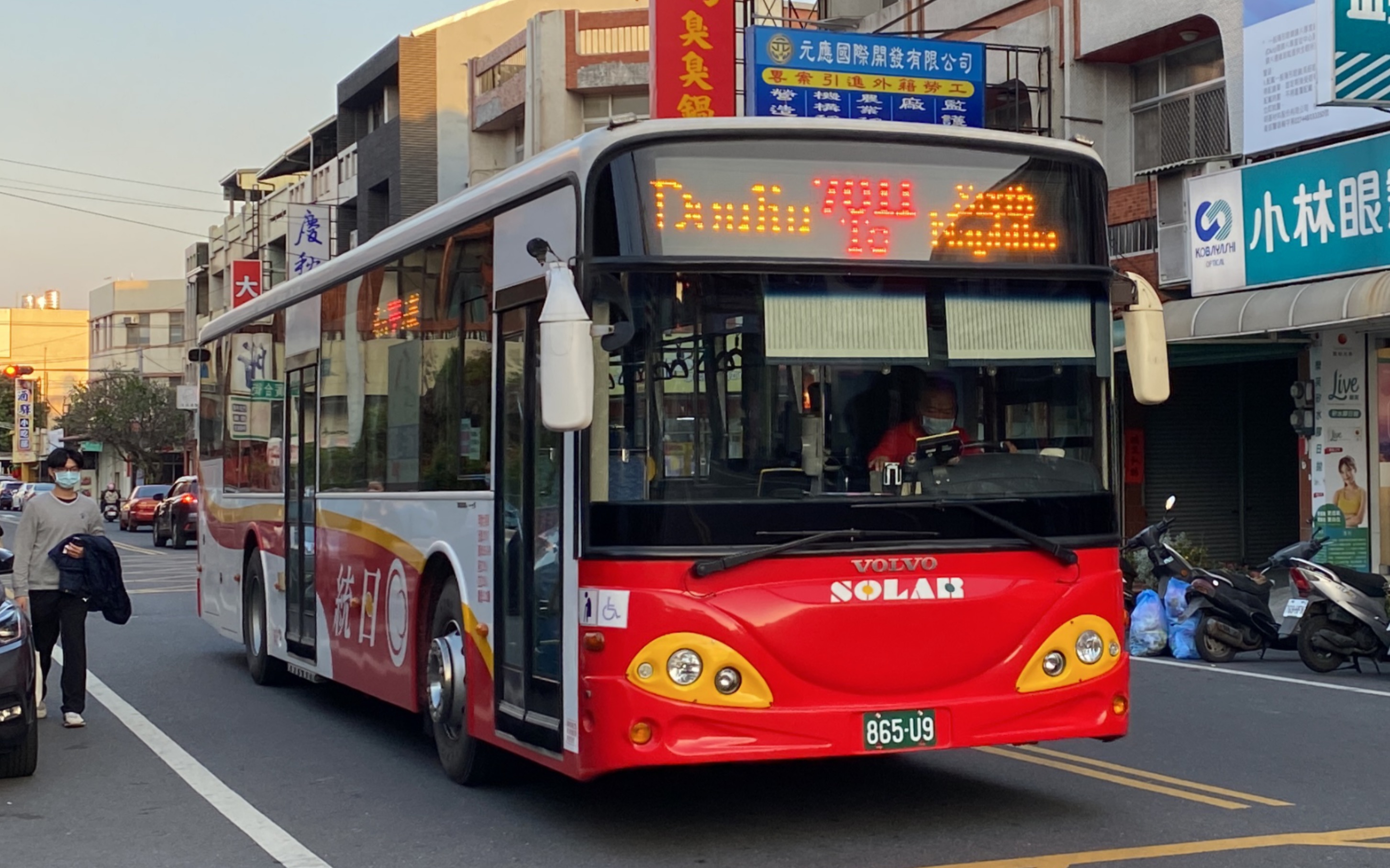 日統客運 volvo b7rle 7011路 865-u9