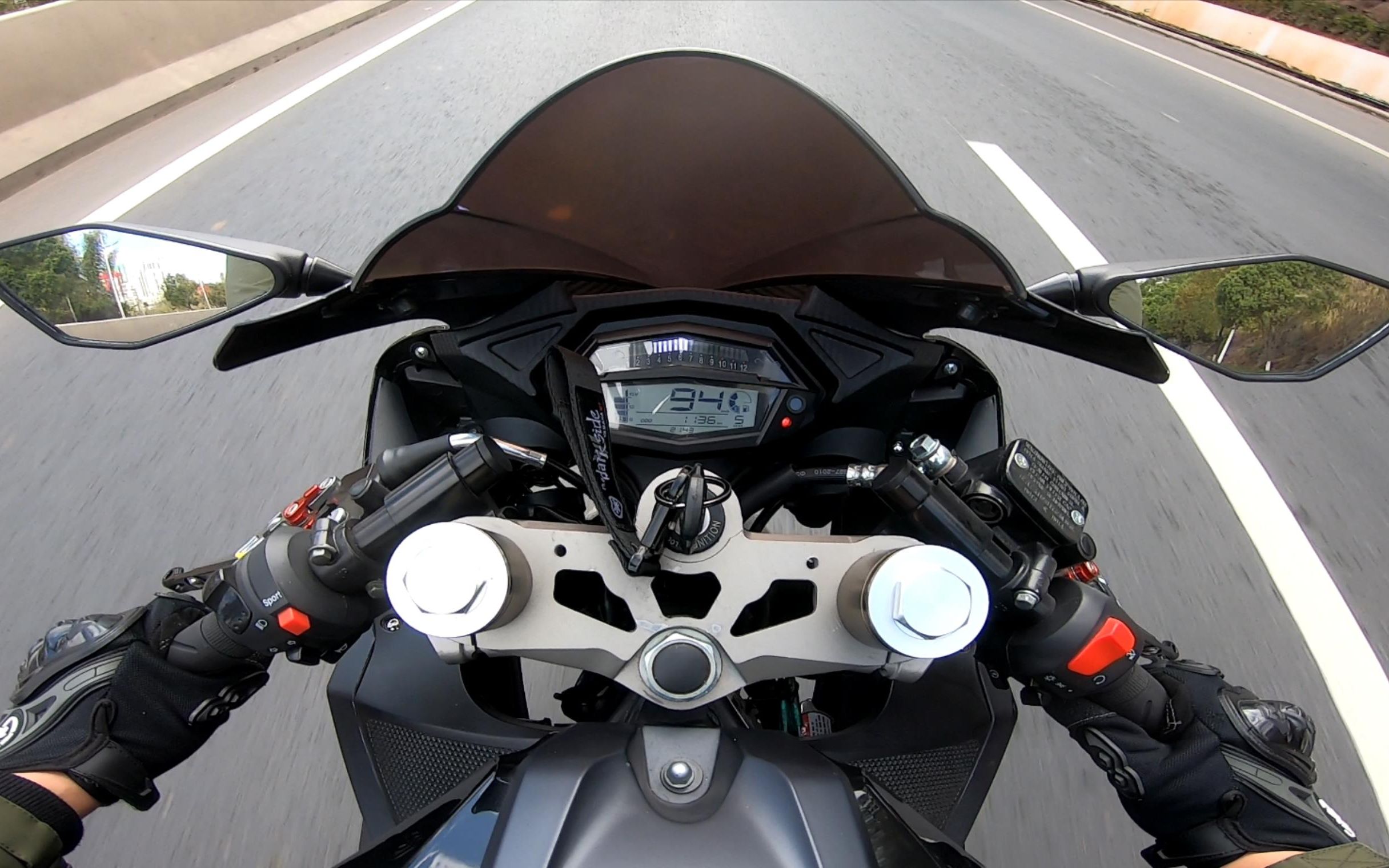 2022年飞鹰r25骑行