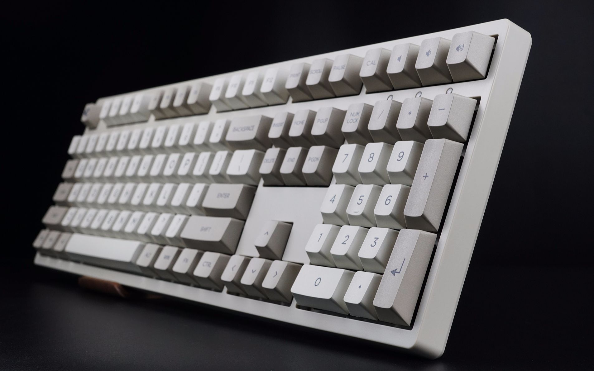 akko 3108 v2 9009 retro复古风格机械键盘开箱