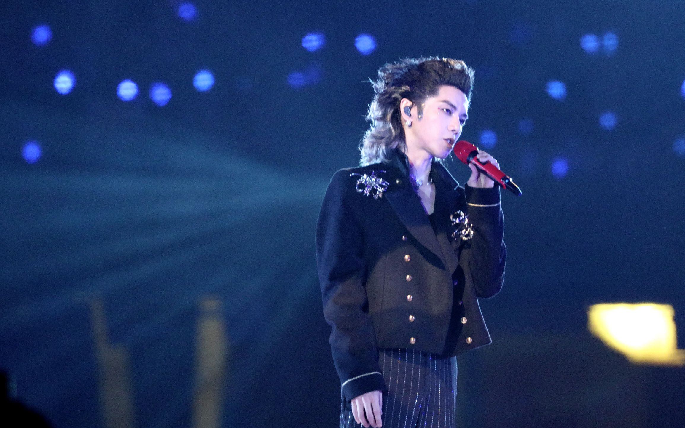 【华晨宇】【当全世界忘了我】20230910华晨宇火星演唱会北京鸟巢场