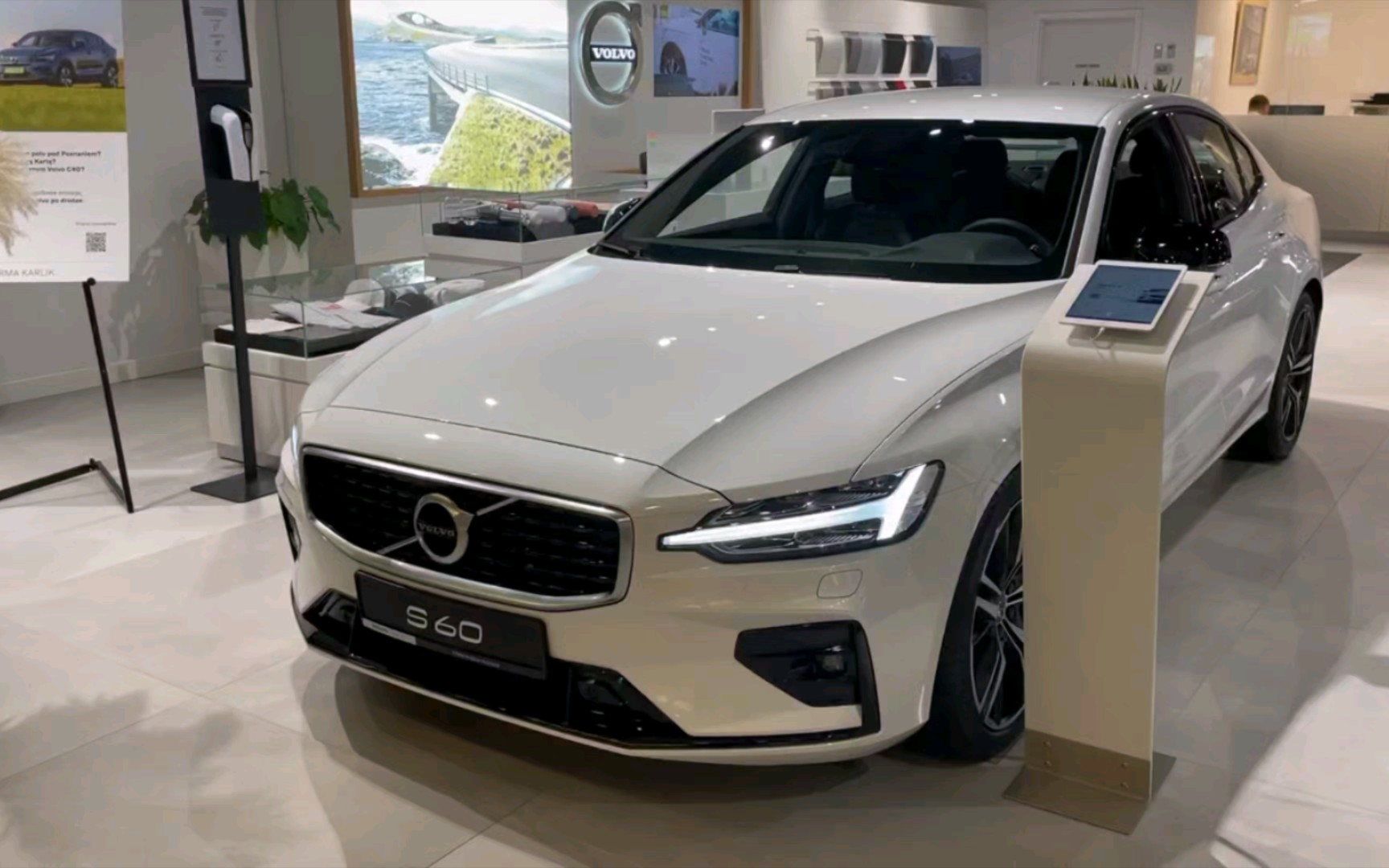 沉寂式体验沃尔沃2023款s60