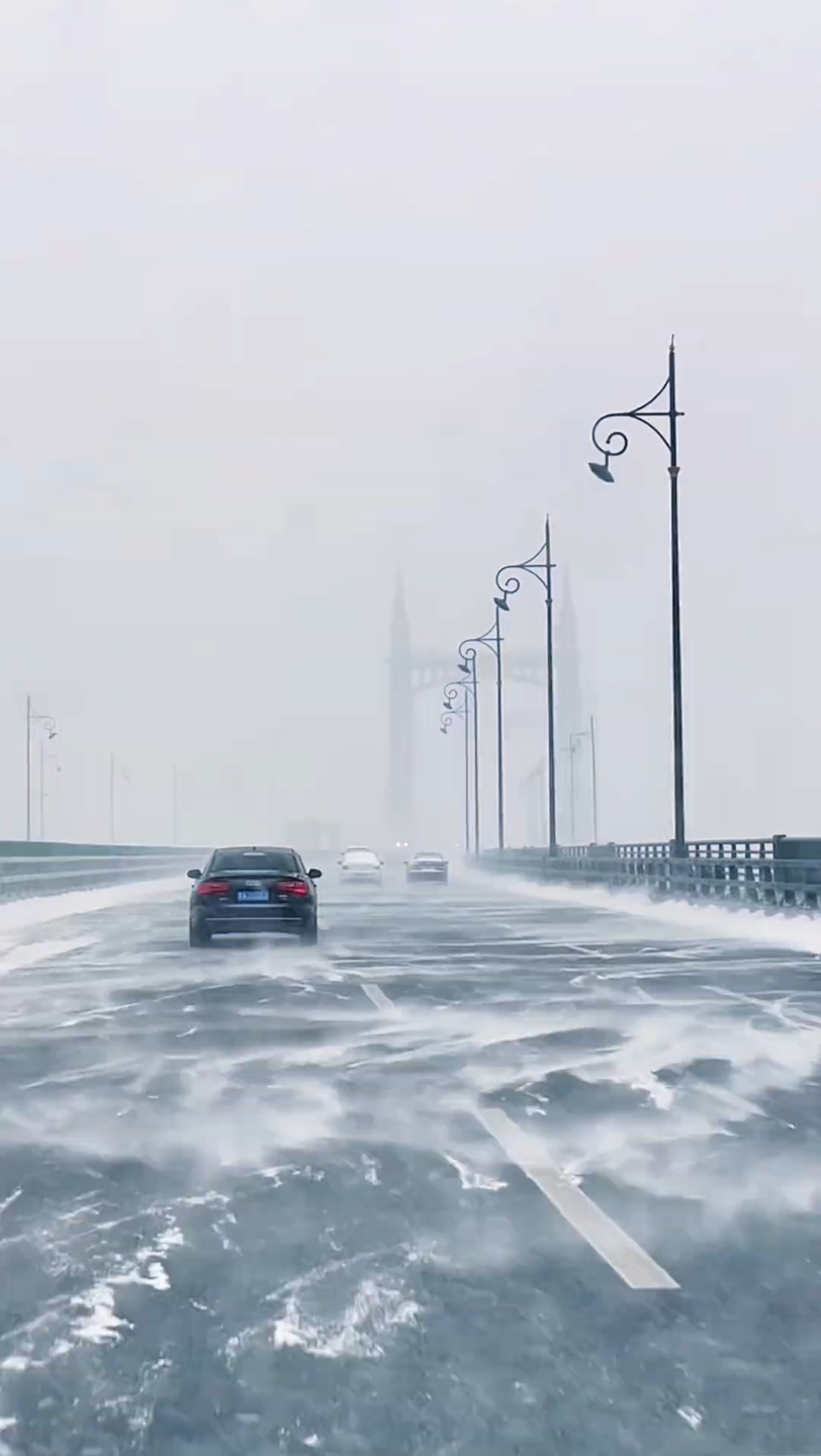 哈尔滨大雪流浪地球的既视感