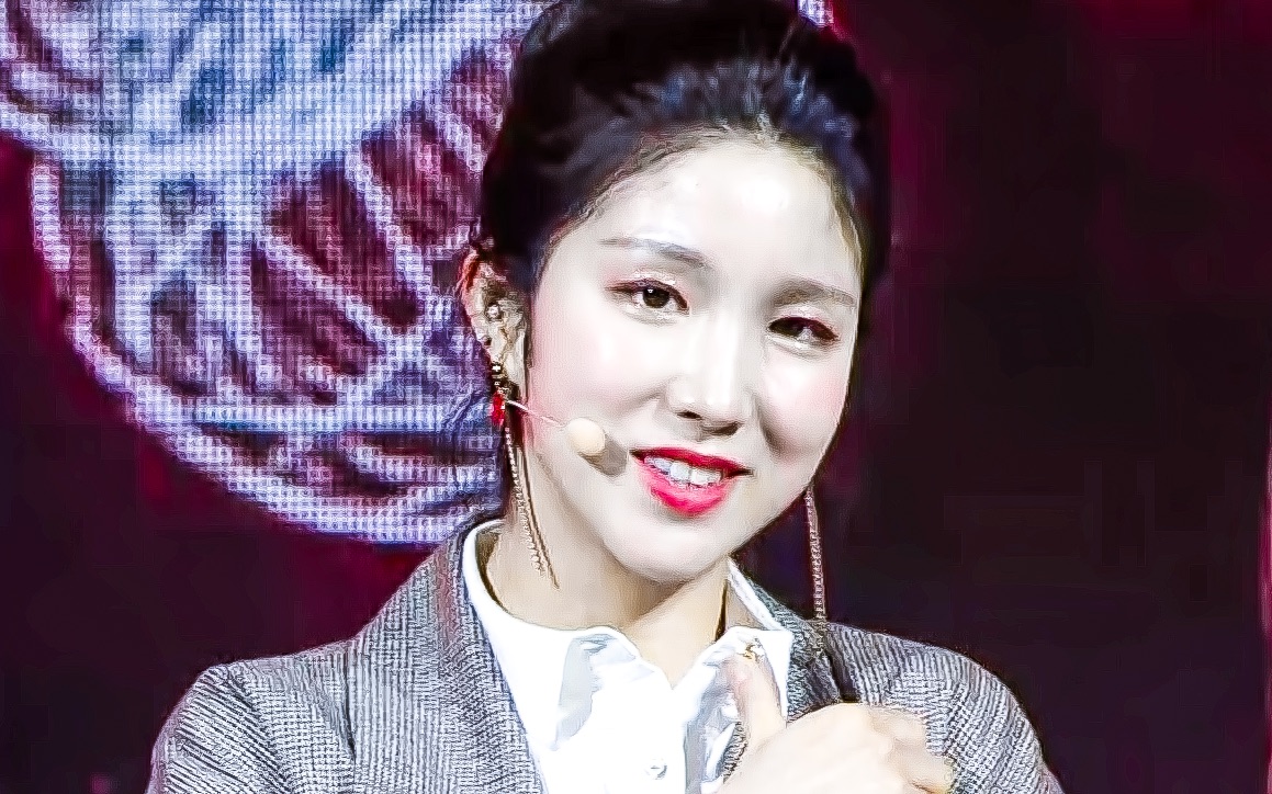 慰问列车 女团舞台合集 laboum/pinkfantasy/camila/badkiz/朴完奎