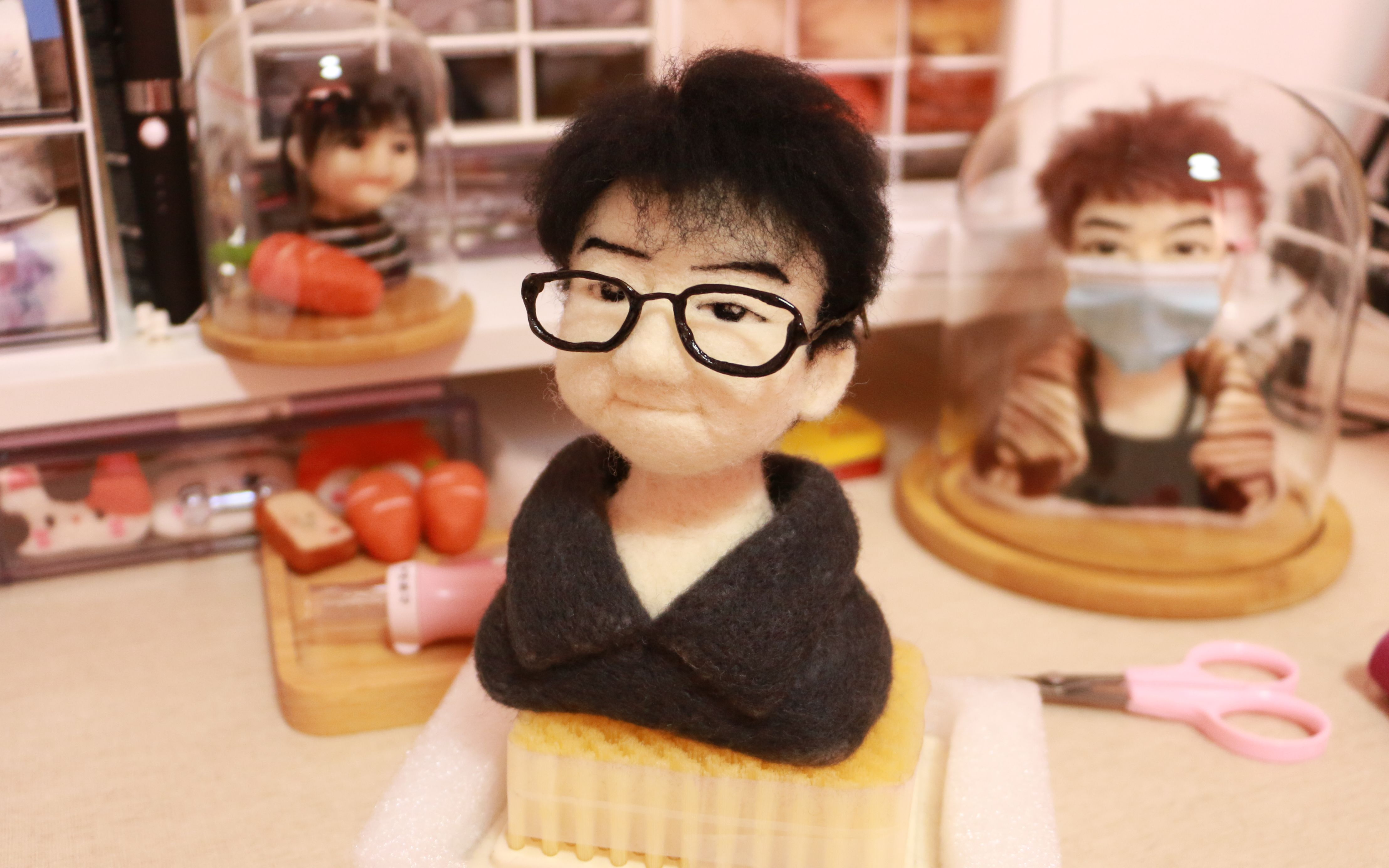 羊毛毡马正阳马老师人物小像制作过程