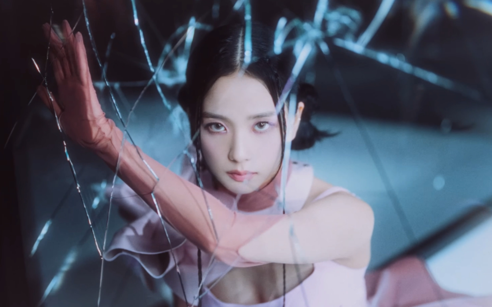 blackpink 回归 jisoo单人视频公开