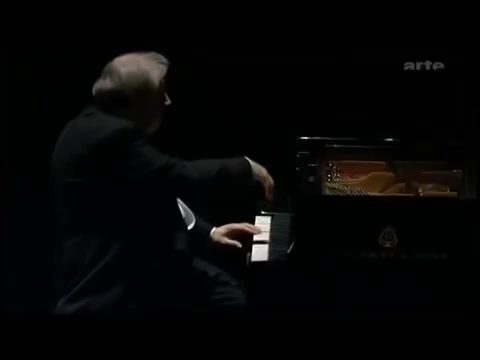 [图]索科洛夫 Sokolov 演奏B小调前奏曲 by Bach/Siloti